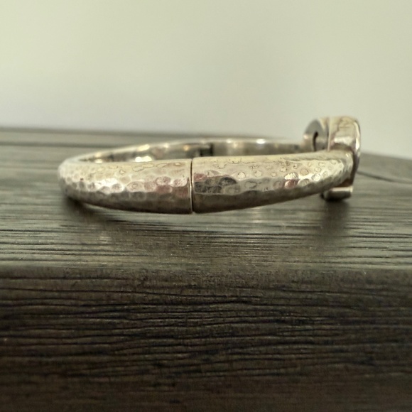 Brighton Hinged Heart Bracelet / Bangle - Picture 7 of 7